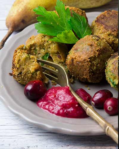 Festive-Vegan-Falafel-with-Cranberry-Pear-Dip