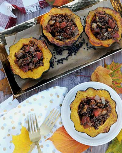 TUFFED SQUASH WITH CURRIED LENTILS