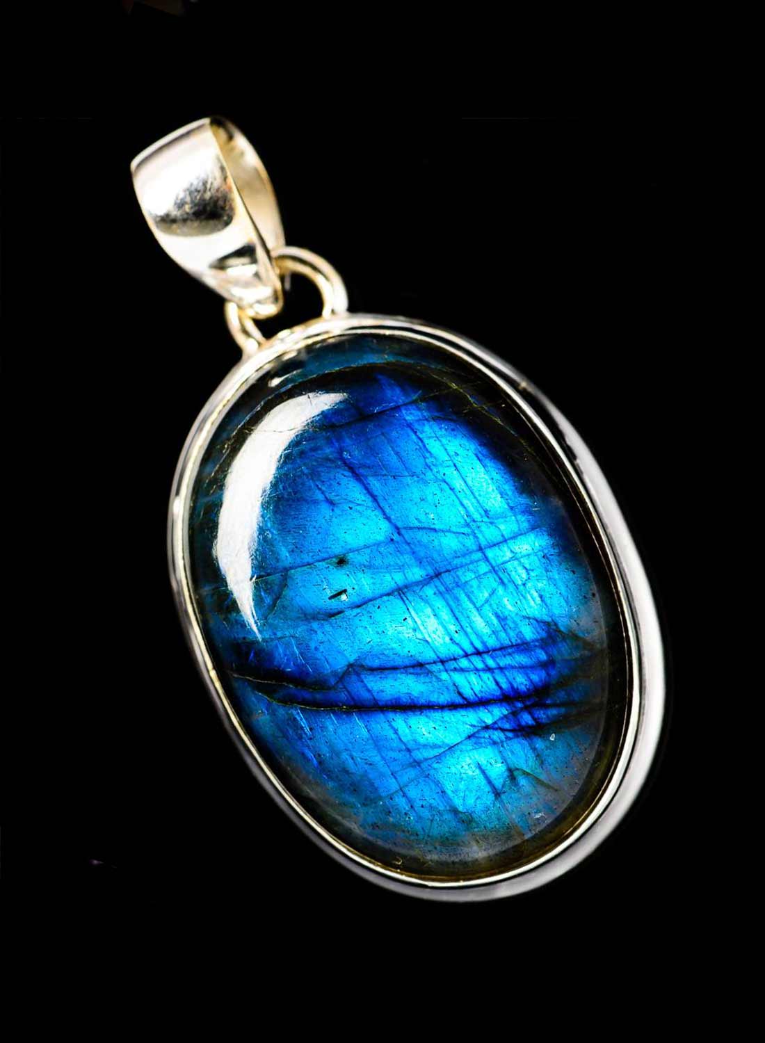 Labradorite carries both the energy of the Sun and Moon